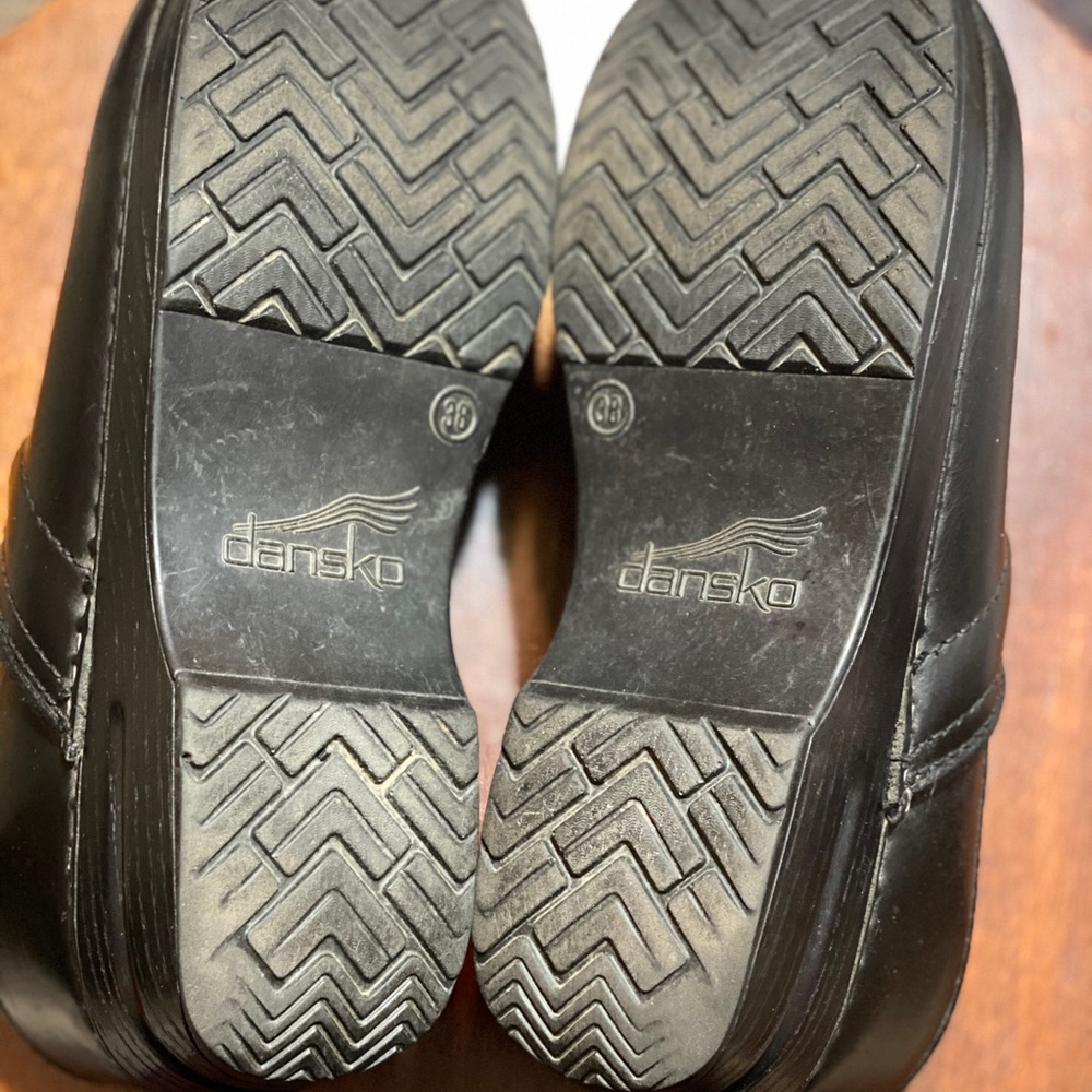 Black Dansko Size 38 - Picture 4 of 7